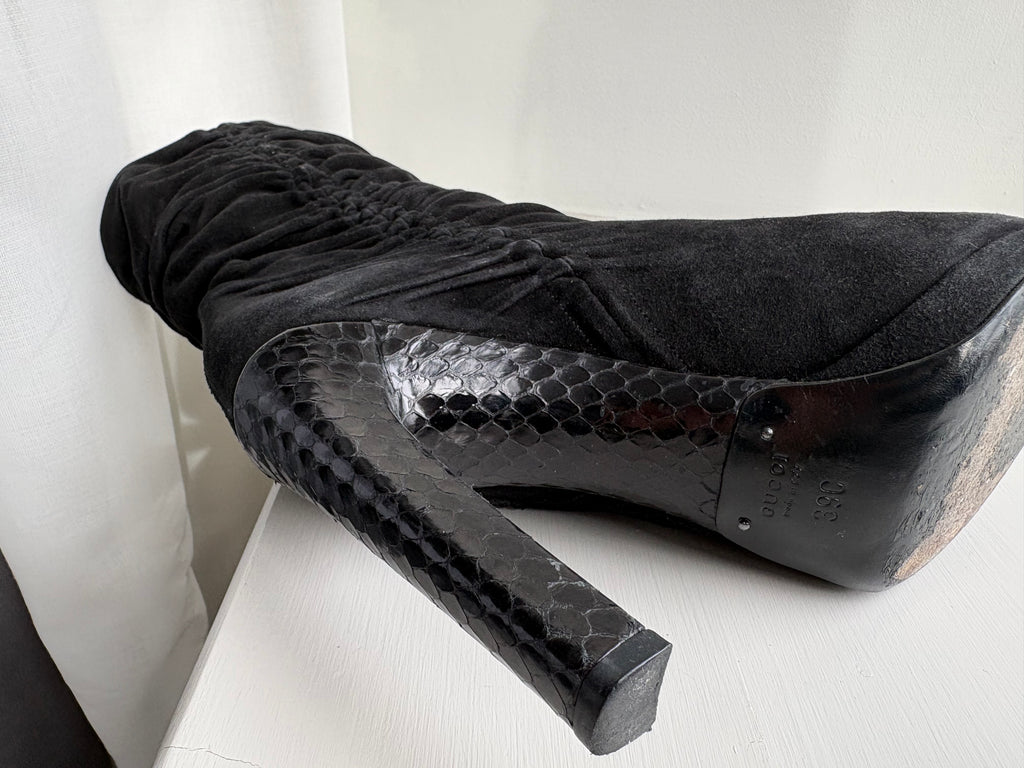 Gucci by Tom Ford FW 2004 Black Ruched Suede Boots 39