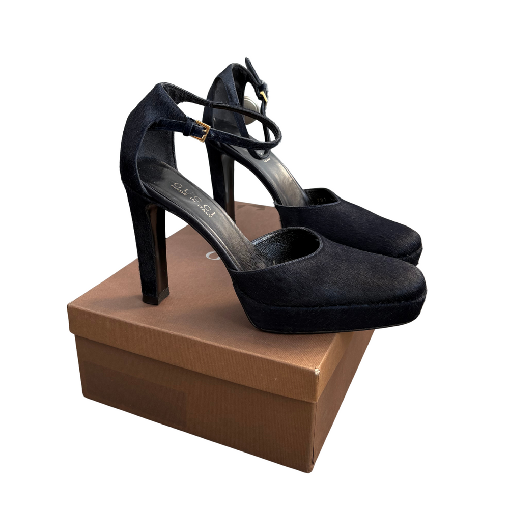 Gucci by Tom Ford Fall 1996 Navy Pony Hair Heels 37.5
