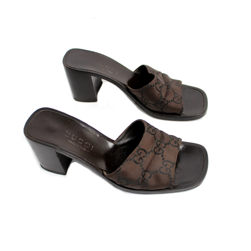 Top more than 210 90s sandal heels super hot - ecowindow.com.vn