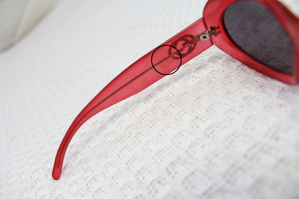 Gucci Red Logo Oval Sunglasses