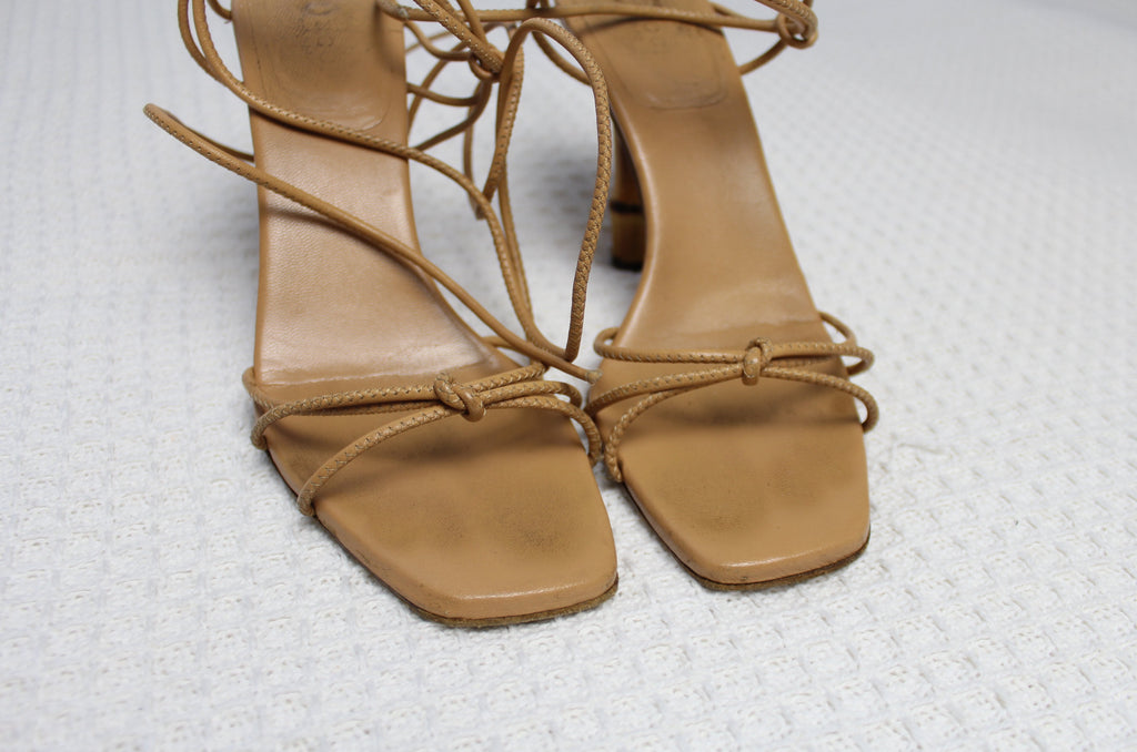 Gucci by Tom Ford Spring 2002 Tan Bamboo Heels 37