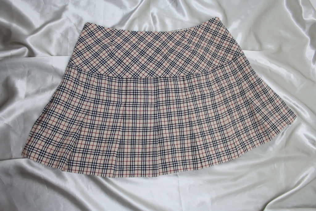 Burberry Nova Check Pleated Mini Skirt