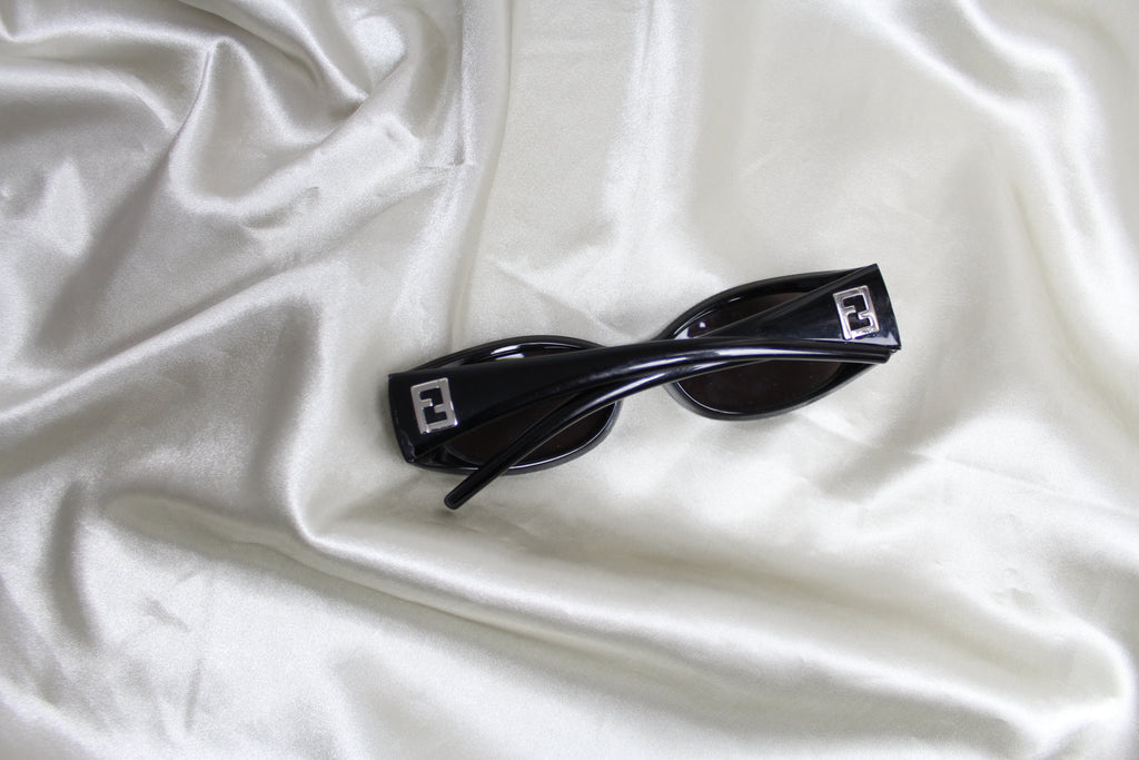 Fendi Black Logo Sunglasses