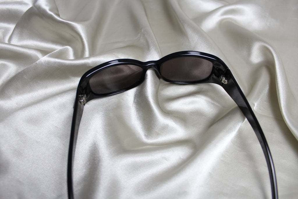 Fendi Black Logo Sunglasses