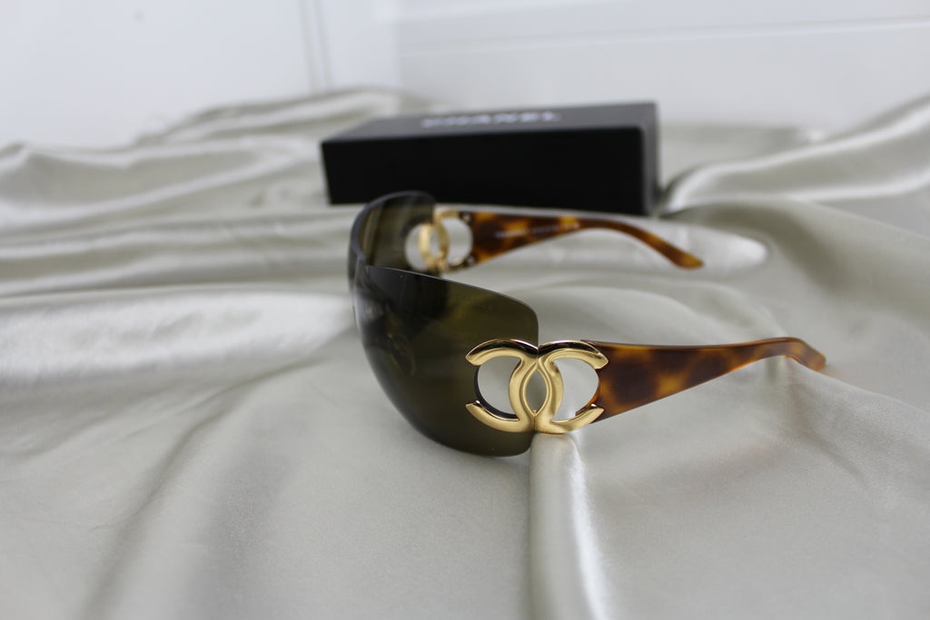 CHANEL Metal Shield Sunglasses Gold Grey 1281744