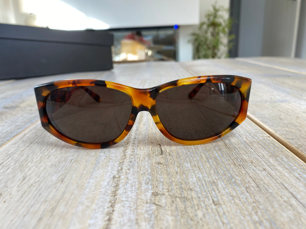 Gucci Tortoiseshell Oval '2151' Logo Sunglasses