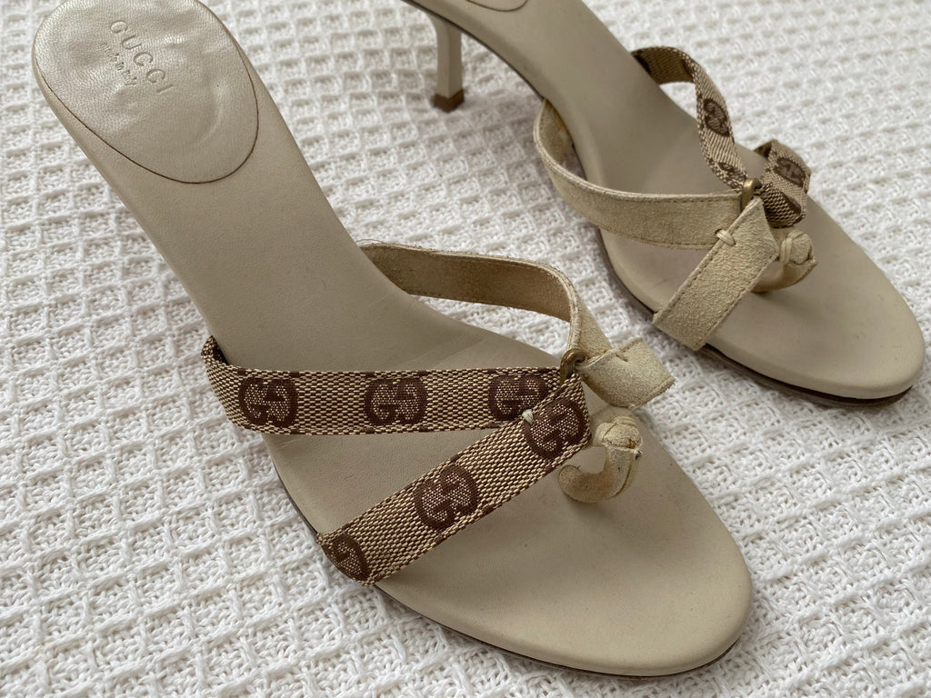 Gucci Nude Monogram Suede Heels EU 38