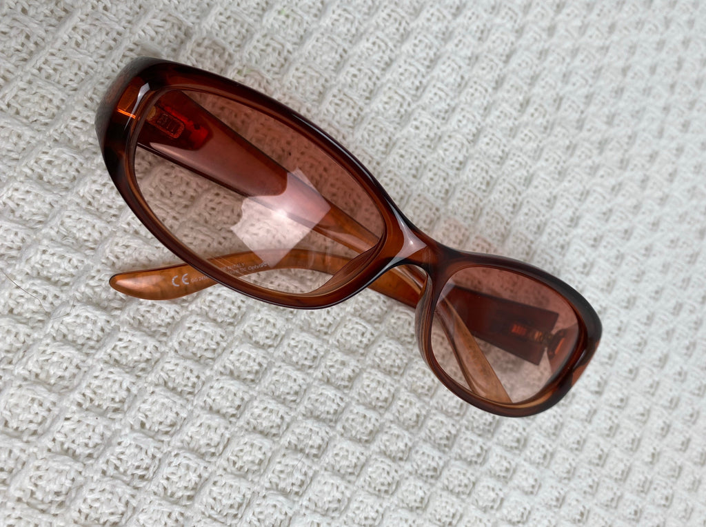 Gucci Pink Gradient Oval Sunglasses