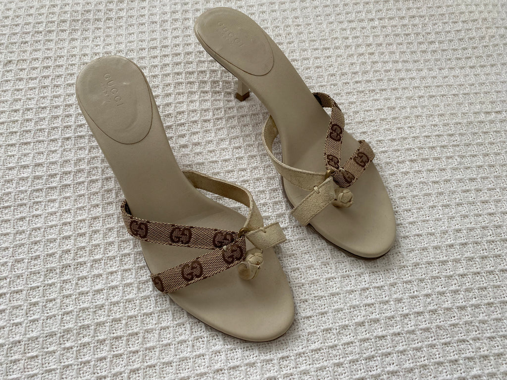 Gucci Nude Monogram Suede Heels EU 38