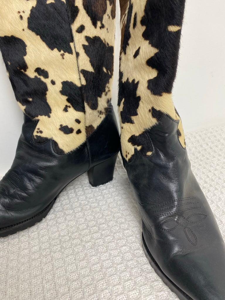 Yves Saint Laurent Cowboy Boots EU 37