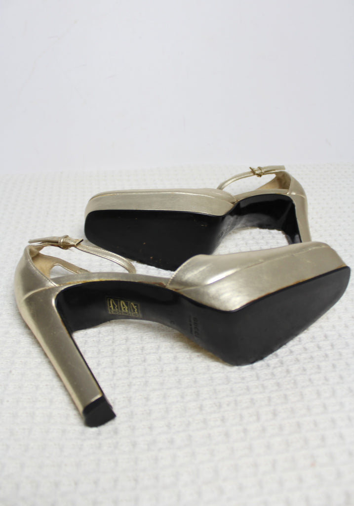 Gucci by Tom Ford Fall 1996 Gold Heels EU 36