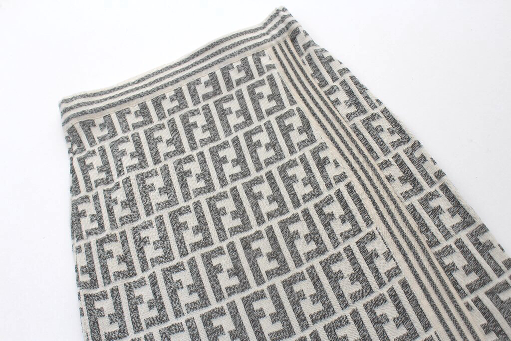 Fendi Zucca Logo Wrap Skirt in Grey & Cream Knit - S